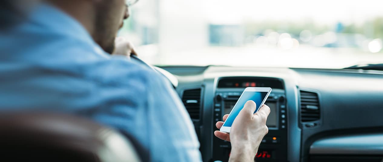 Kansas City distracted driving accident lawyer